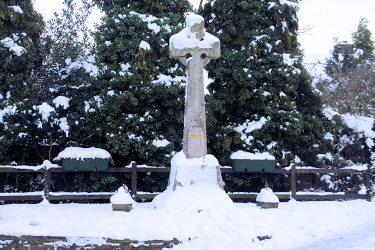 War Memorial, School Hill